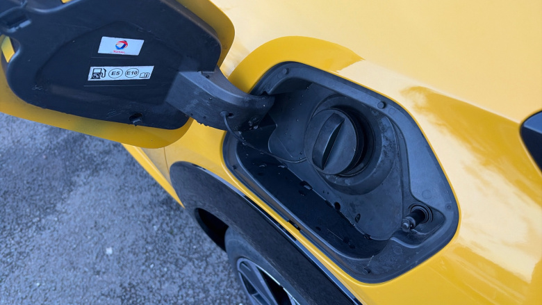 Peugeot 208 1.2 PureTech 100 GT 5dr Petrol Hatchback